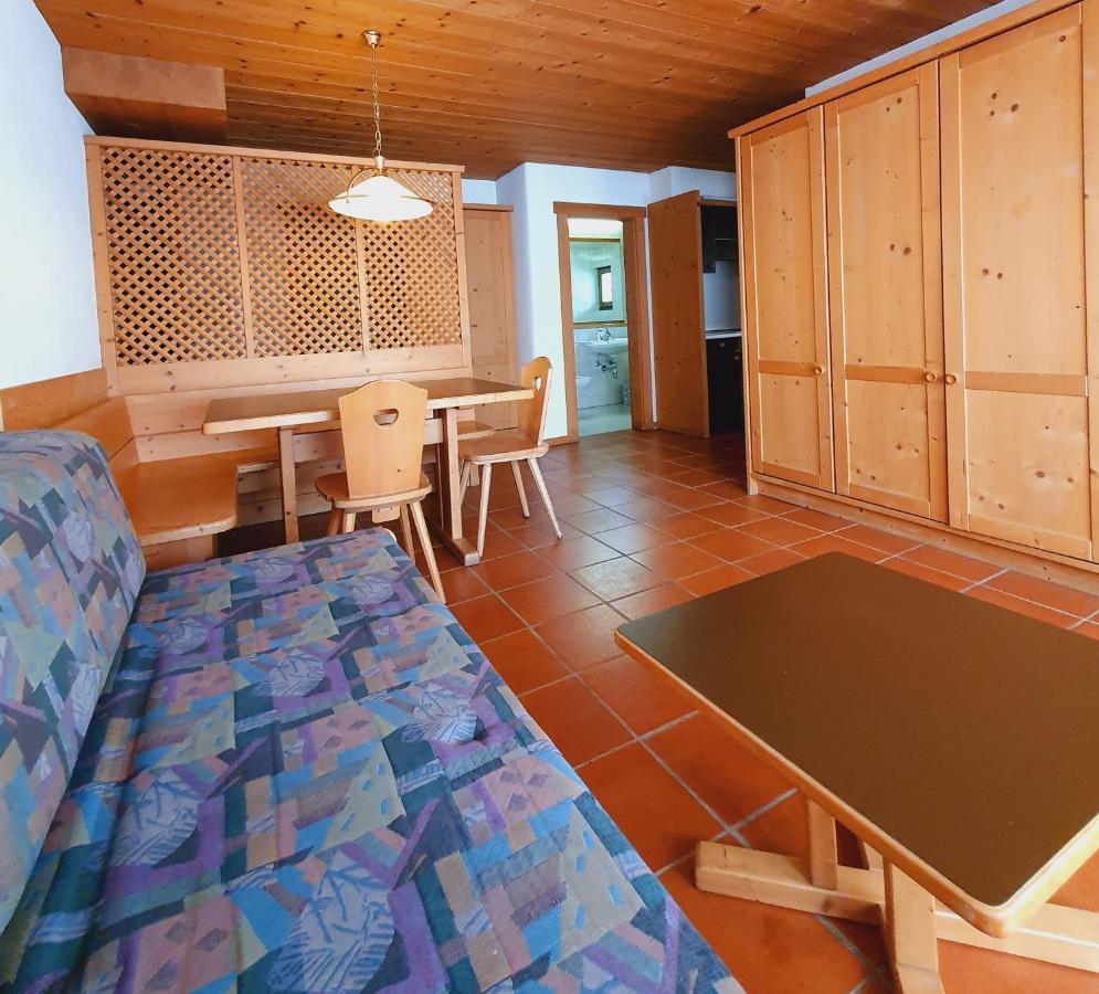 Residence Silvester Racines Exterior photo